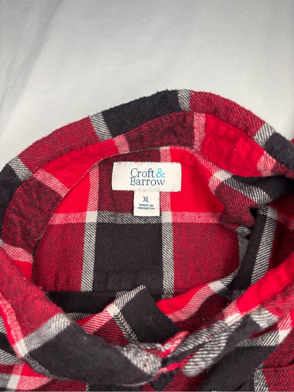 Croft & Barrow Red Plaid Button-Down Flannel Shirt 100% Cotton - Picture 4 of 9